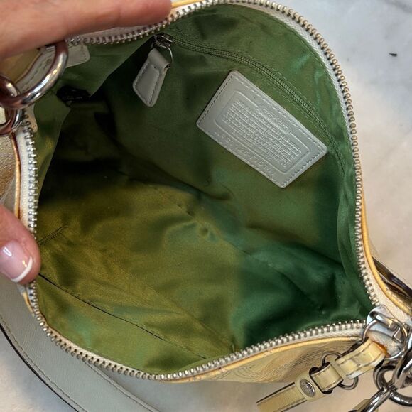 Coach Bag Purse Handbag Y2K Leather Signature Stripe Logo Patent Crossbody Bag - Picture 13 of 16